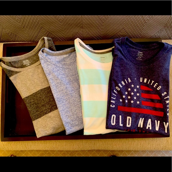 Old Navy Other - ❗️4️⃣/$9❗️Old Navy T-Shirt Bundle Size Large